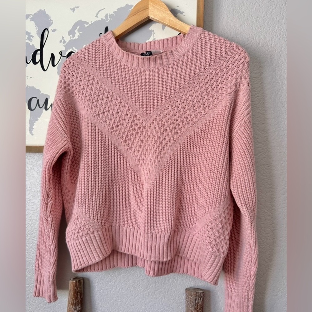 H&M xs pink knit sweater
